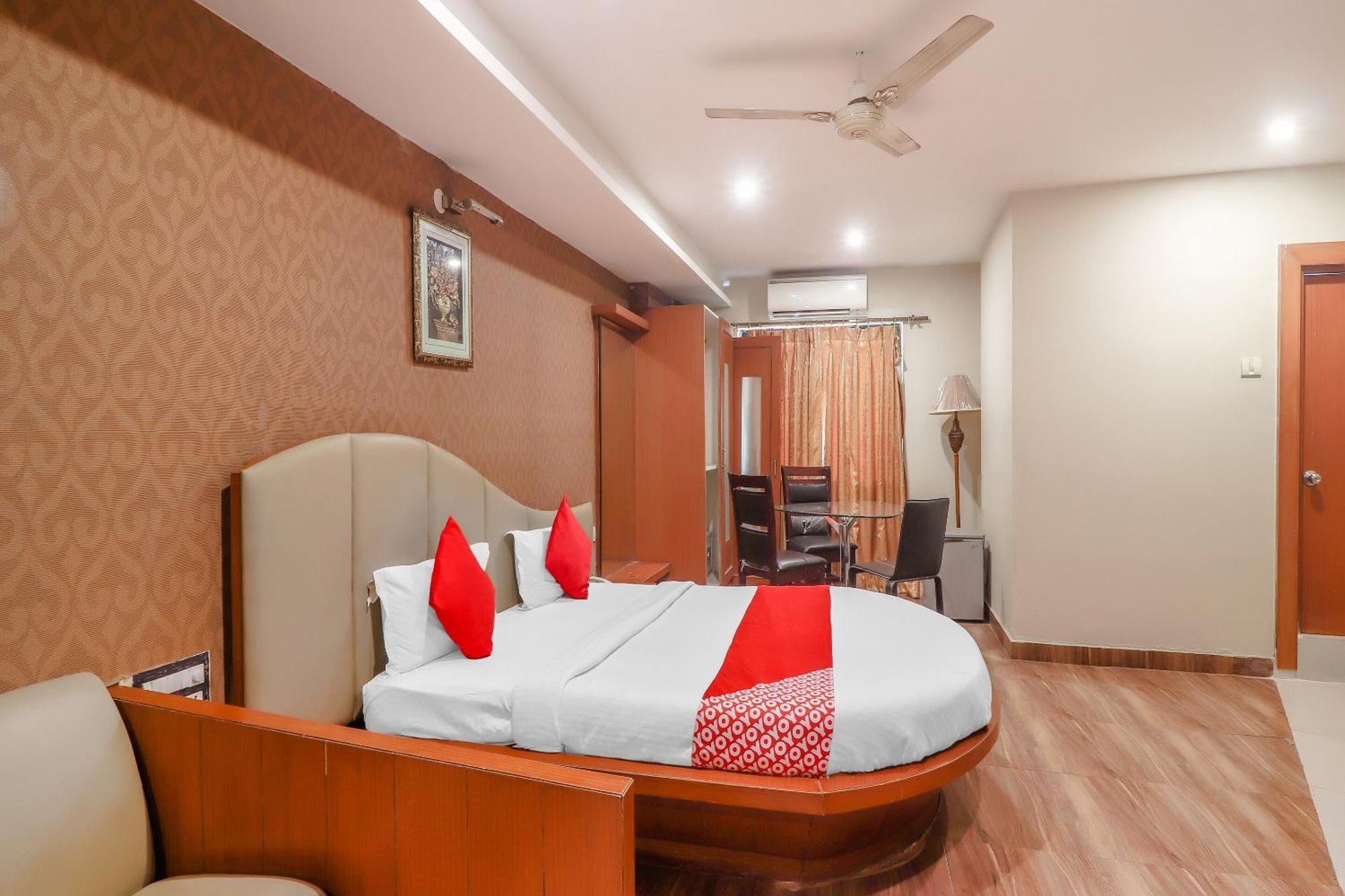 Hotel O Grandeur By Orbit Hotels Near Chennai Shopping Mall Hyderabad Exterior foto