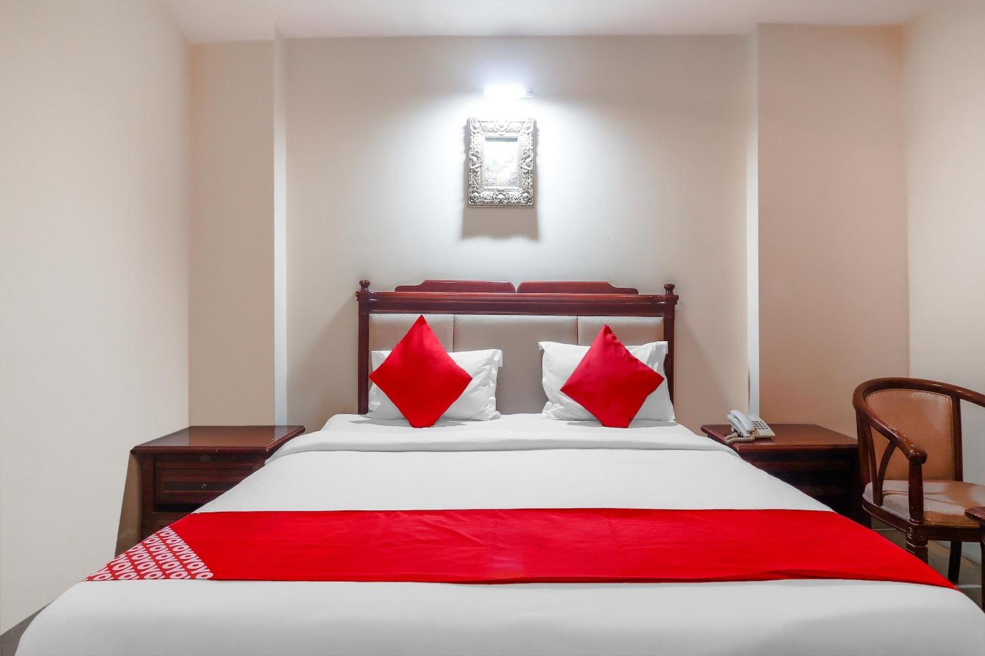 Hotel O Grandeur By Orbit Hotels Near Chennai Shopping Mall Hyderabad Exterior foto